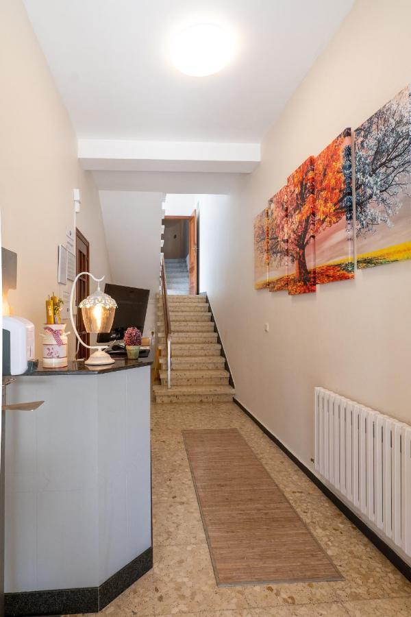 Galerna Hostal 호텔 산신소 외부 사진
